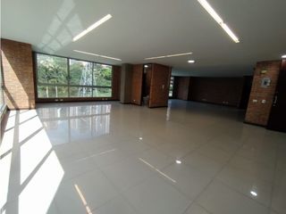 Foto 7 de Se arrienda oficina en Medellín