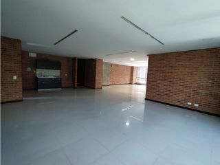 Foto 1 de Se arrienda oficina en Medellín