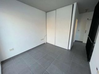 Foto 3 de ALQUILER DEPTO 2 AMBIENTES CON BALCÓN VILLA DEVOTO