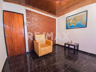 Foto 4 de VENTA CASA DE 3 DORMITORIOS ZONA CUMELEN NEUQUEN