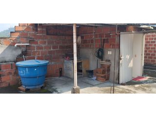 Foto 17 de SE VENDE CASA EN EL BARRIO MANATIAL DE FLORIDABLANCA SANTANDER