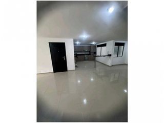 Foto 5 de APARTAMENTO EN ENVIGADO SECTOR SAN RAFAEL PISO 3 ESCALAS PARQ Y ÚTIL