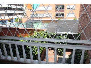 Foto 21 de Venta casa Santa Barbara, Bogotá