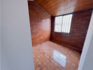 Foto 10 de Se Vende Casa en Quintanares