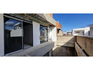 Foto 12 de VENTA DE CASA NUEVA MODERNA FULL ACABADOS 