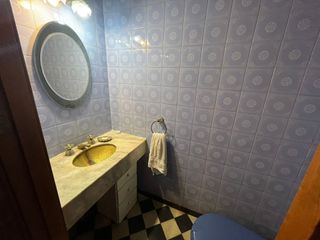 Foto 9 de Venta Casa Flores 4 amb 240 metros