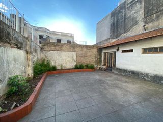 Foto 11 de Venta Casa Flores 4 amb 240 metros