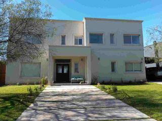 Foto 2 de Venta casa San Gabriel a la Laguna vista abierta