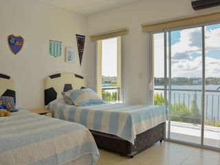 Foto 10 de Venta casa San Gabriel a la Laguna vista abierta
