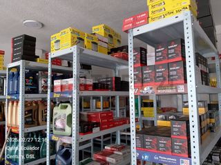 Foto 2 de Local de arriendo y venta de negocio de lubricantes