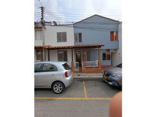 Foto 1 de VENTA CASA SAN JORGE IV GIRÓN