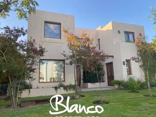 Foto 1 de Casa en Venta en Los Sauces, Nordelta, Tigre, G.B.A. Zona Norte, Argentina