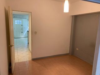 Foto 8 de Departamento en Alquiler Ramos Mejia / La Matanza (A108 8043)