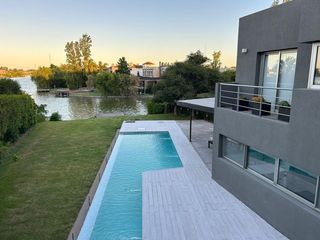Foto 29 de Alquiler anual Santa Bárbara a la laguna, con pileta climatizada