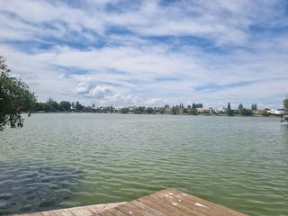 Foto 5 de Alquiler anual Santa Bárbara a la laguna, con pileta climatizada