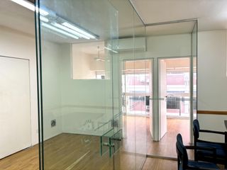 Foto 10 de Oportunidad - Retiro - Piso Oficina al Frente Sup 98m2 u$s199.900