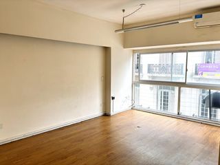 Foto 1 de Oportunidad - Retiro - Piso Oficina al Frente Sup 98m2 u$s199.900