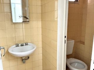 Foto 18 de Oportunidad - Retiro - Piso Oficina al Frente Sup 98m2 u$s199.900