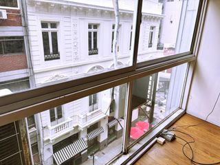 Foto 7 de Oportunidad - Retiro - Piso Oficina al Frente Sup 98m2 u$s199.900