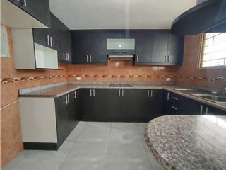 Foto 9 de Pusuqui, Departamento en Renta, 80m2, 2 Habitaciones