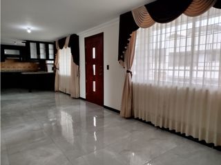 Foto 2 de Pusuqui, Departamento en Renta, 80m2, 2 Habitaciones
