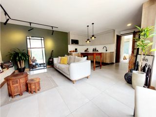 Foto 3 de MODERNA Y HERMOSA SUITE AMOBLADA EN RENTA EN SECTOR AV. SOLANO, CUENCA