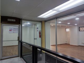 Foto 9 de República de El Salvado, Oficina en Renta, 78m2, 3 Ambientes