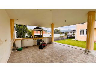 Foto 3 de El Triangulo, Casa Comercial en Renta, 662m2, 15 Ambientes