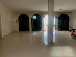 Foto 4 de Puembo, Local Comercial en Renta, 100m2, 2 Ambientes