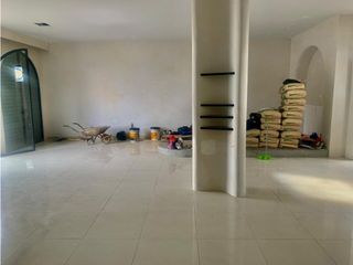 Foto 11 de Puembo, Local Comercial en Renta, 100m2, 2 Ambientes