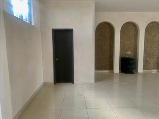 Foto 8 de Puembo, Local Comercial en Renta, 100m2, 2 Ambientes