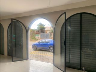 Foto 5 de Puembo, Local Comercial en Renta, 100m2, 2 Ambientes