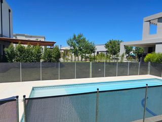 Foto 45 de Casa en Venta, 4 Dormitorios, en Barrio Golf, El Cantón, Escobar, G.B.A. Norte