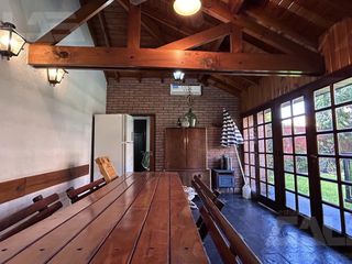 Foto 30 de Casa en Venta - 4 Dormitorios - Pileta - Quincho - Cochera en Ituzaingo Norte