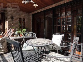 Foto 25 de Casa en Venta - 4 Dormitorios - Pileta - Quincho - Cochera en Ituzaingo Norte