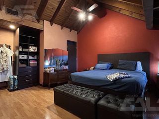 Foto 14 de Casa en Venta - 4 Dormitorios - Pileta - Quincho - Cochera en Ituzaingo Norte