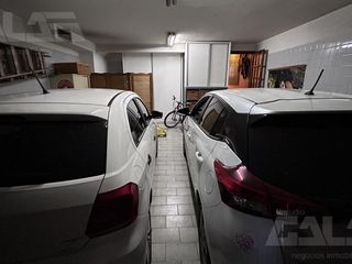 Foto 36 de Casa en Venta - 4 Dormitorios - Pileta - Quincho - Cochera en Ituzaingo Norte