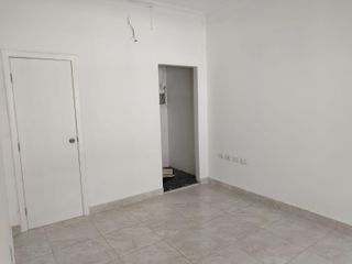 Foto 10 de Local Comercial en  Alquiler, Urdesa Central, LuiM