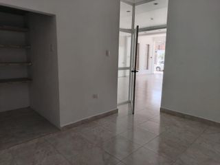 Foto 7 de Local Comercial en  Alquiler, Urdesa Central, LuiM