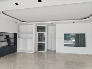 Foto 4 de Local Comercial en  Alquiler, Urdesa Central, LuiM