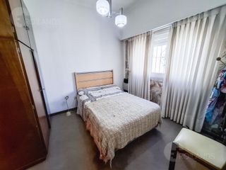 Foto 18 de Venta Casa 5 Ambientes con Parque y Pileta en La Plata
