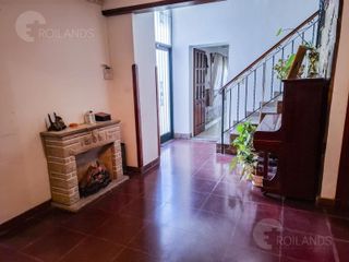 Foto 21 de Venta Casa 5 Ambientes con Parque y Pileta en La Plata