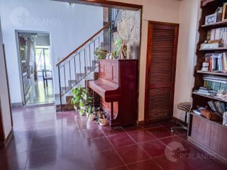 Foto 20 de Venta Casa 5 Ambientes con Parque y Pileta en La Plata