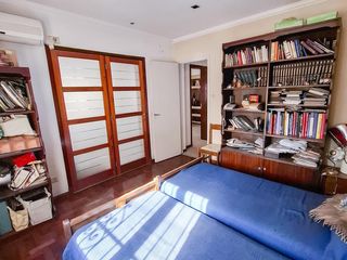 Foto 12 de Venta Casa 5 Ambientes con Parque y Pileta en La Plata
