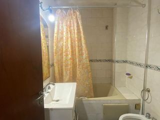 Foto 7 de 3AMB C/ BALCON AL FRENTE y 2 BAÑOS - SOBRE AV SAN JUAN - TODO LUZ!