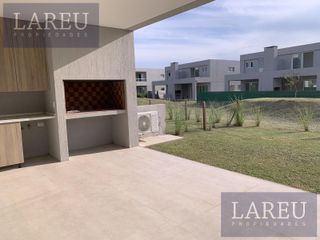 Foto 5 de Town House Alquiler. La Calesa, Pilará.