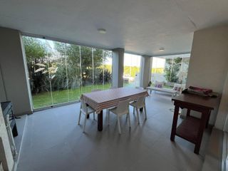 Foto 4 de ALQUILER TEMPORAL, DEPARTAMENTO, COSTA ESMERALDA, BARRIO AL GOLF 19, ÁGUILA DEPTO PB