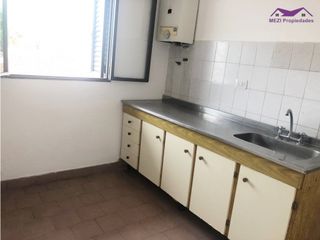 Foto 4 de DPTO 2 DORM. ALTO ALBERDI S/ EXPENSAS