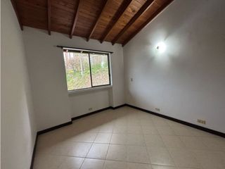 Foto 13 de Casa Unifamiliar en venta en Amazonia Bello