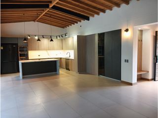 Foto 3 de Venta De Casa Campestre En La Ceja Via San Antonio La Ceja
